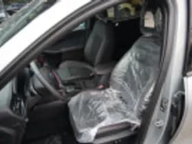 Ford Kuga thumbnail 69