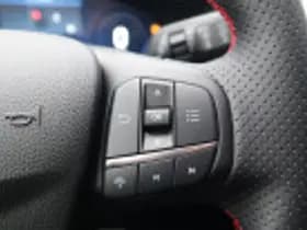Ford Kuga thumbnail 82