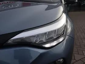 Toyota C hr thumbnail 16