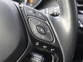 Toyota C hr thumbnail 32