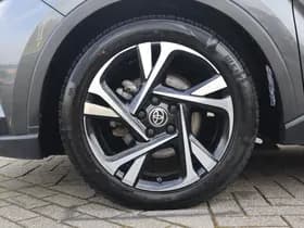 Toyota C hr thumbnail 18
