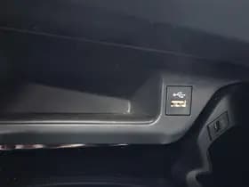 Toyota C hr thumbnail 38