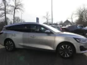 Ford Focus thumbnail 47