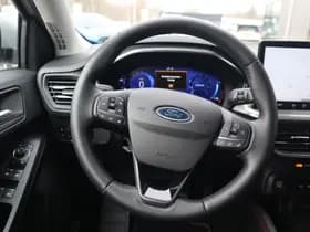 Ford Focus thumbnail 25