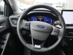 Ford Focus thumbnail 57