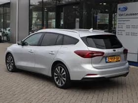 Ford Focus thumbnail 9