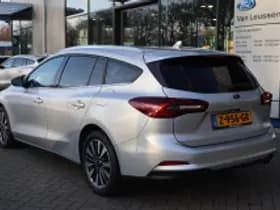 Ford Focus thumbnail 3