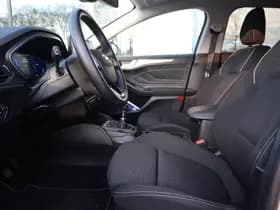 Ford Focus thumbnail 21