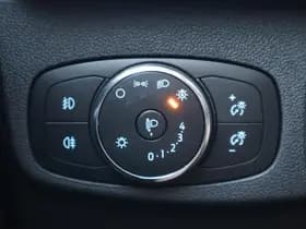 Ford Focus thumbnail 33