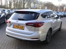 Ford Focus thumbnail 6