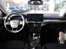Ford Focus thumbnail 24