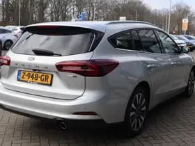 Ford Focus thumbnail 12