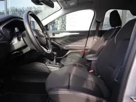 Ford Focus thumbnail 24