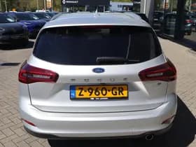 Ford Focus thumbnail 10