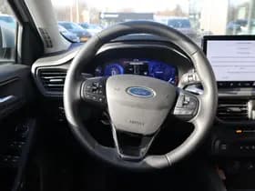 Ford Focus thumbnail 25