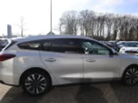 Ford Focus thumbnail 45