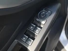 Ford Focus thumbnail 22