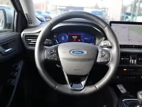 Ford Focus thumbnail 24