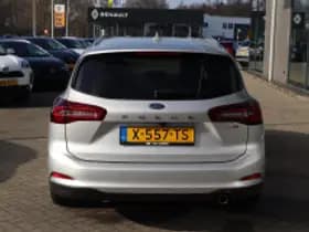 Ford Focus thumbnail 4