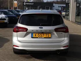 Ford Focus thumbnail 10