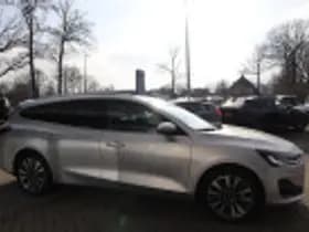Ford Focus thumbnail 45