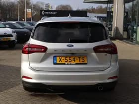 Ford Focus thumbnail 10