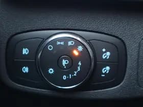 Ford Focus thumbnail 32