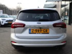 Ford Focus thumbnail 42