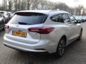 Ford Focus thumbnail 44