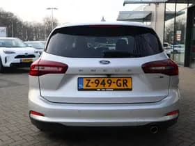 Ford Focus thumbnail 10