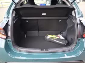 Toyota Yaris thumbnail 11