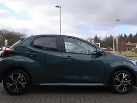 Toyota Yaris thumbnail 13