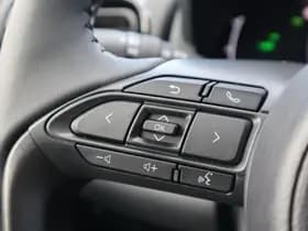 Toyota Yaris thumbnail 30