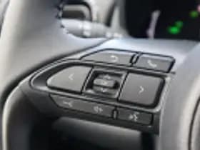 Toyota Yaris thumbnail 67