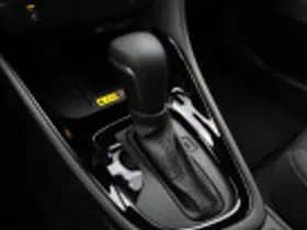 Toyota Yaris thumbnail 77