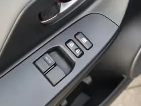 Toyota Yaris thumbnail 19