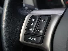 Toyota Yaris thumbnail 24