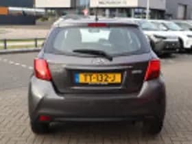 Toyota Yaris thumbnail 39