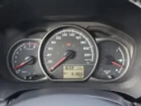 Toyota Yaris thumbnail 51