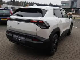 Toyota Urban cruiser thumbnail 12