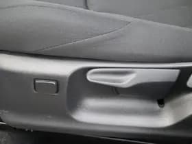 Toyota Corolla thumbnail 25