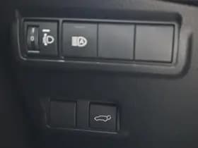 Toyota Corolla thumbnail 36