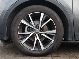 Toyota C hr thumbnail 20