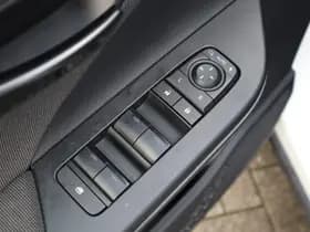 Toyota C hr thumbnail 26