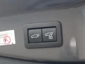Toyota C hr thumbnail 6