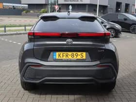 Toyota C hr thumbnail 10