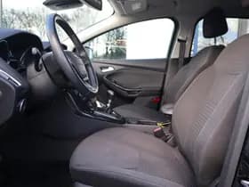 Ford Focus thumbnail 21