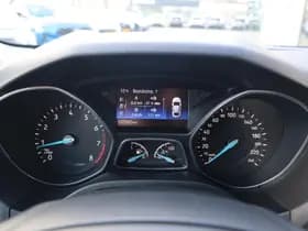 Ford Focus thumbnail 25