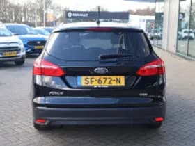 Ford Focus thumbnail 4