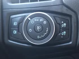 Ford Focus thumbnail 32
